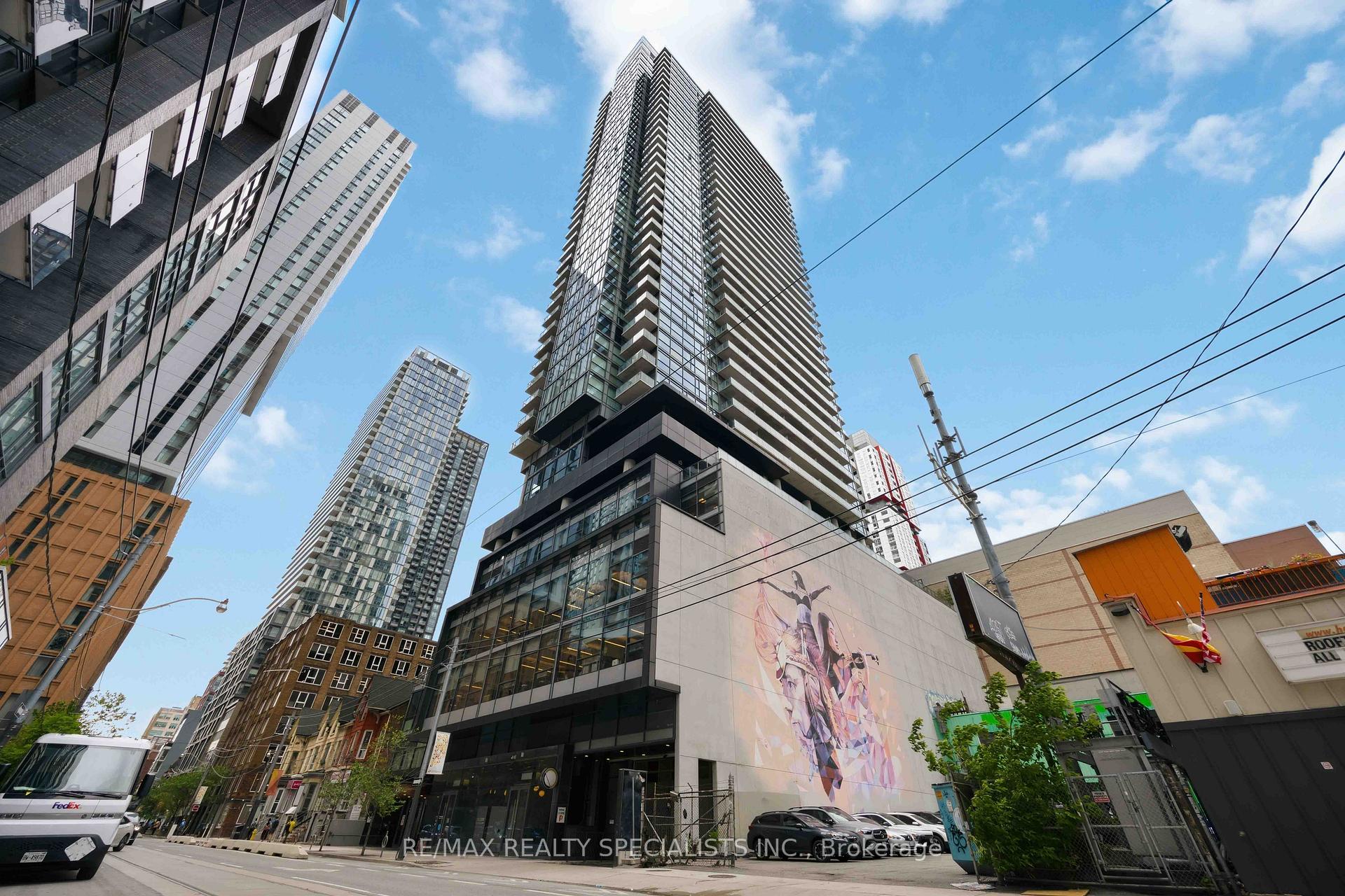 2310 - 290 Adelaide Street, Toronto C01, ON, exterior