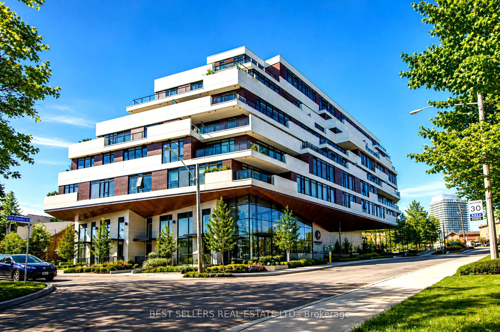 611 - 160 Kingsway Crescent, Toronto W08, ON, exterior