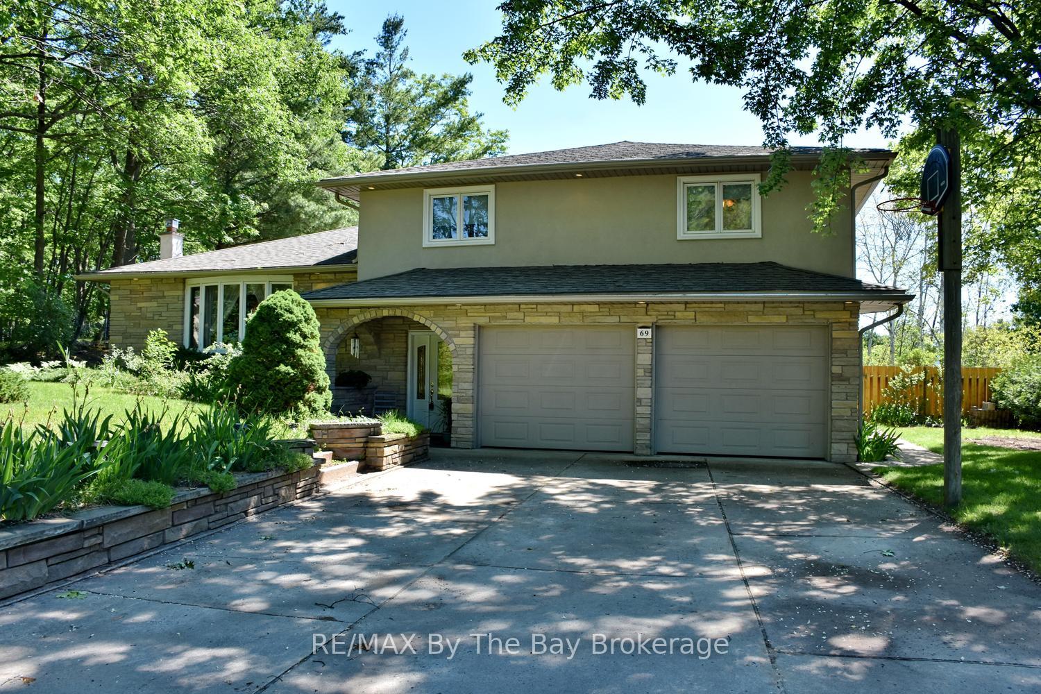 69 Frederick Drive, Wasaga Beach, ON, exterior