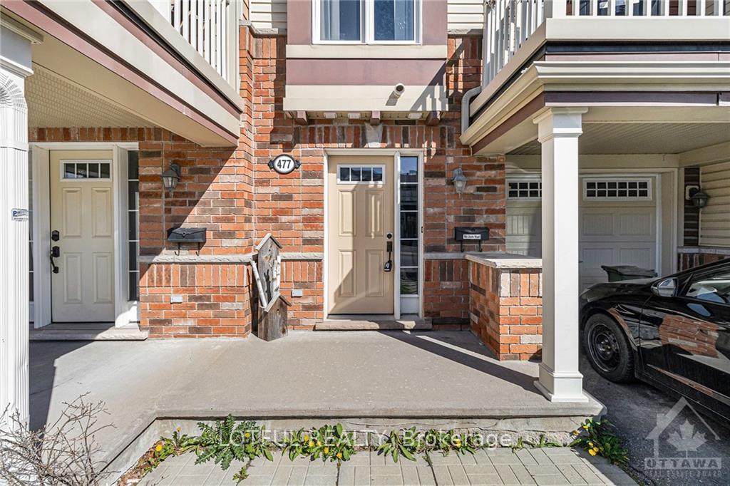 477 MEADOWHAWK Crescent, Barrhaven, ON, exterior