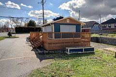 106 Broadway Street W, Merrickville-Wolford, ON, exterior