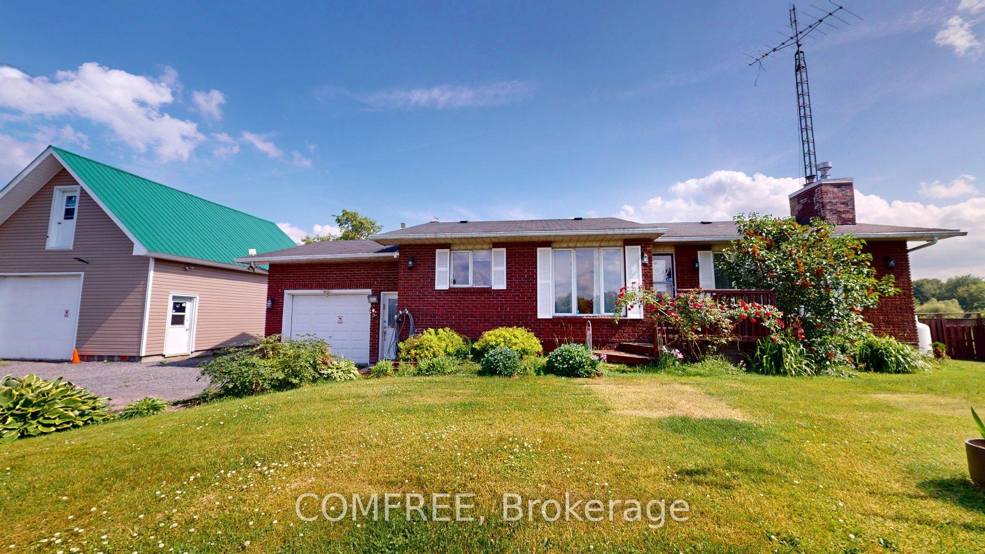 2196 Concession 3 Road, Alfred and Plantagenet, ON, exterior
