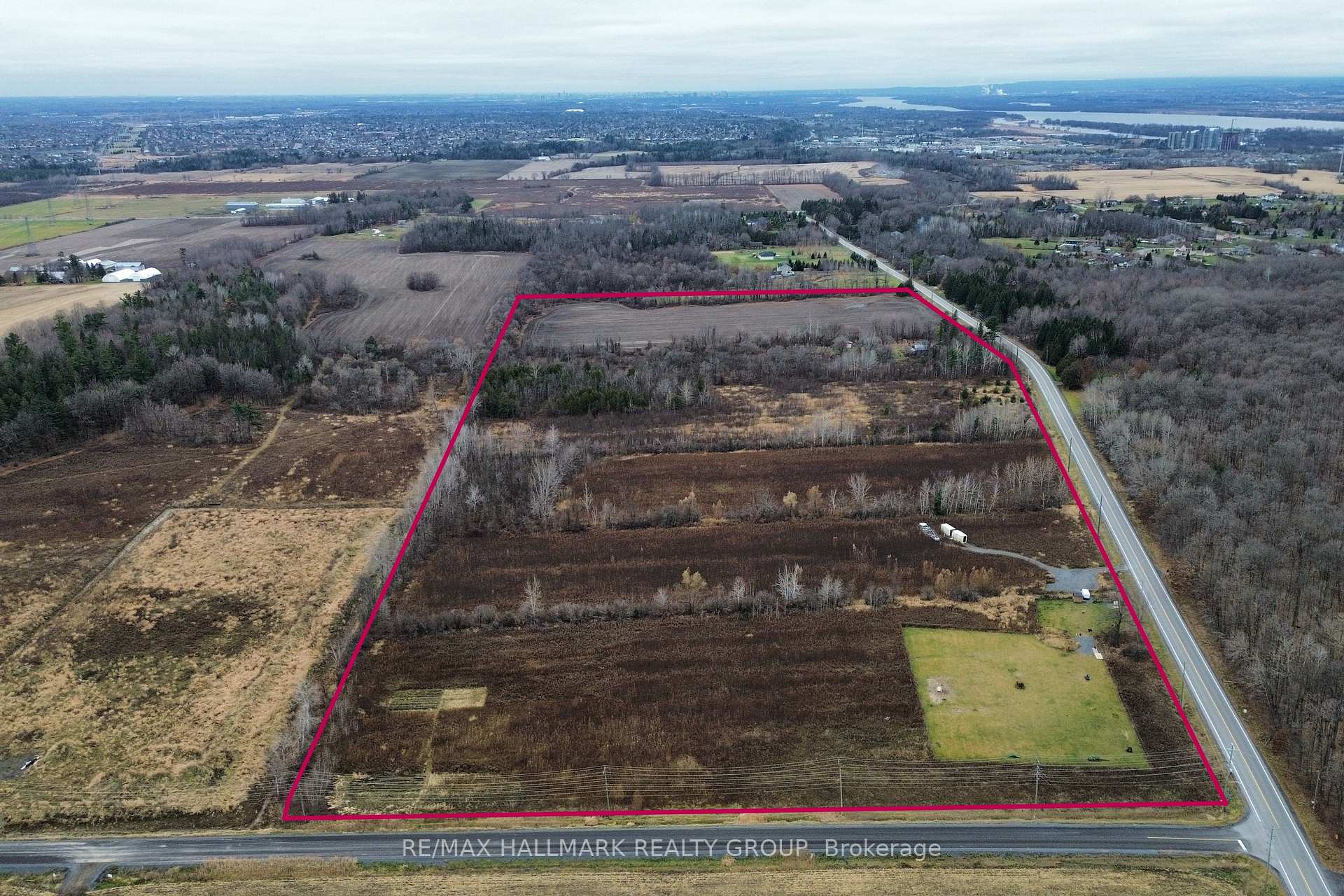1730 WILHAVEN Drive, Orleans - Cumberland and Area, ON, exterior