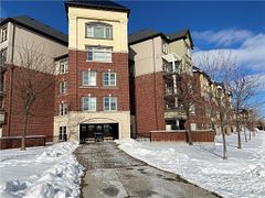 3070 Rotary Way, Burlington, ON, exterior