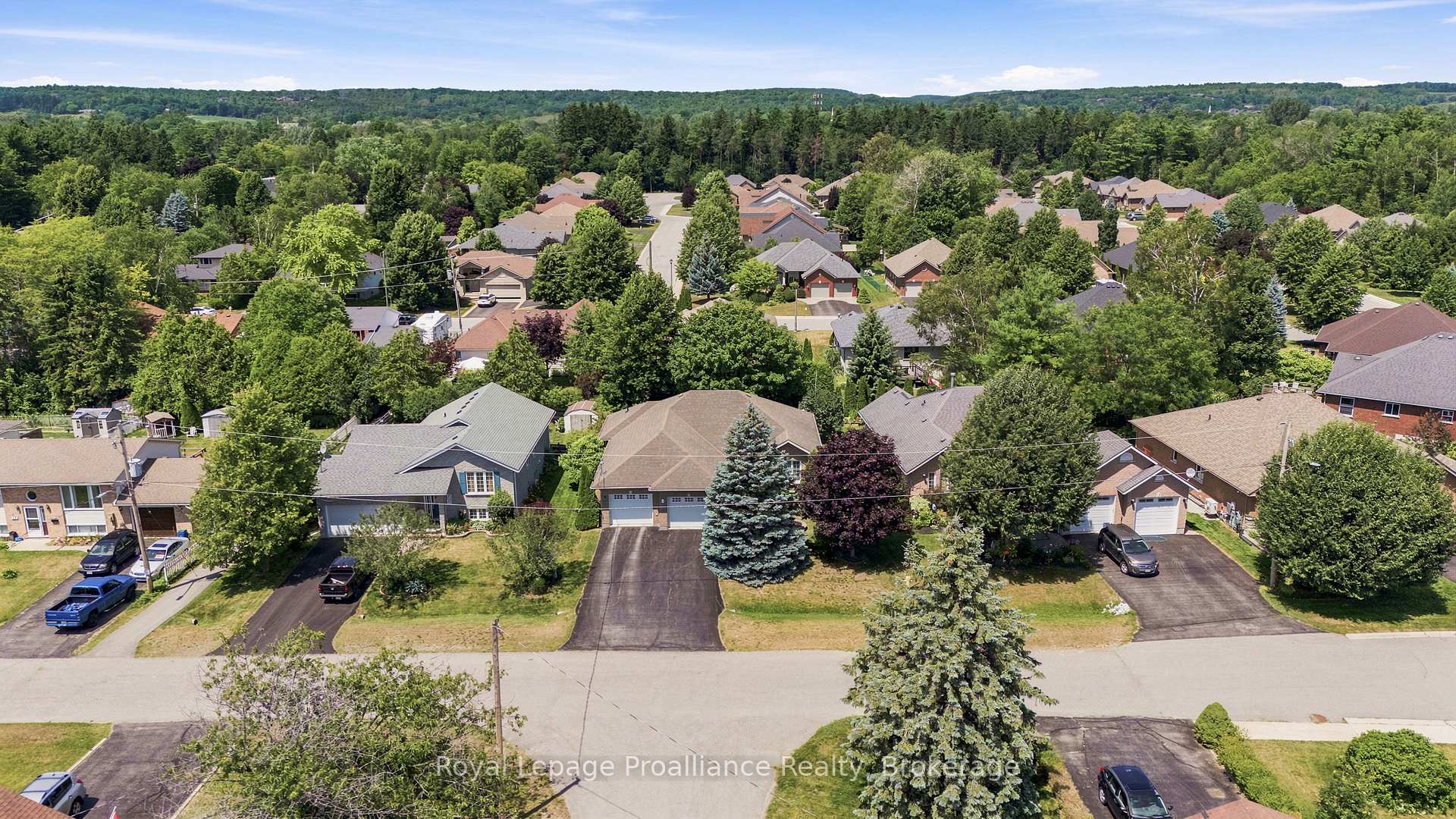 31 Huron Drive, Brighton, ON, exterior
