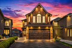36 Coachwood Manor Court, Caledon, ON, exterior