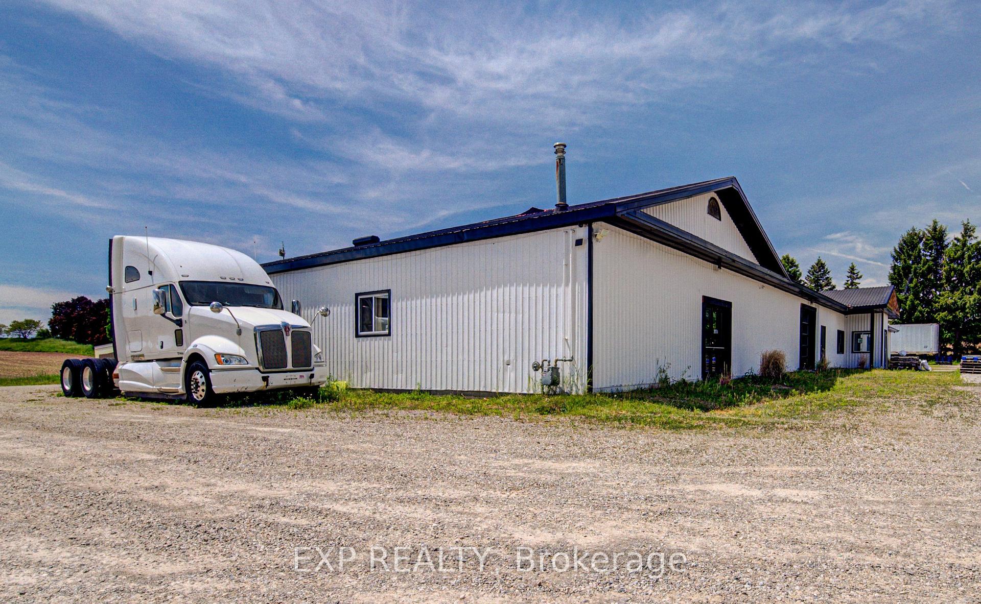 352 Governor's Road E, Brantford, ON, exterior