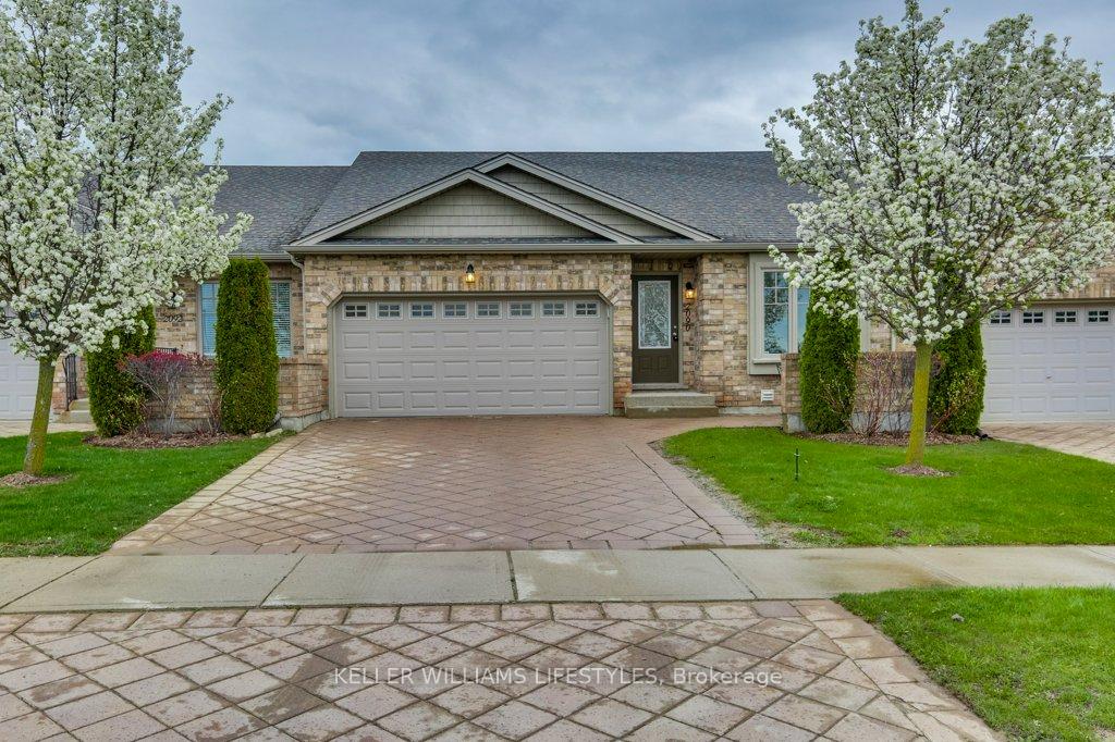 2090 Denview Avenue, London North, ON, exterior