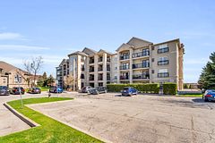 102 - 1479 Maple Avenue, Milton, ON, exterior