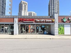 30 Eglinton Avenue W, Mississauga, ON, exterior