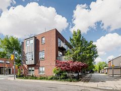 1089 Dundas Street E, Toronto E01, ON, exterior