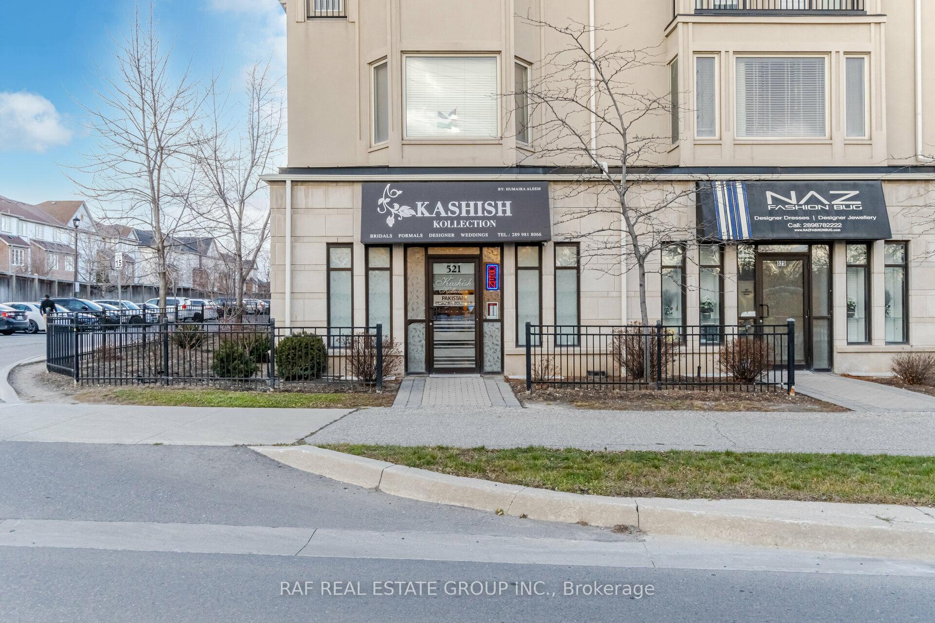 1 - 521 Thompson Road S, Milton, ON, exterior