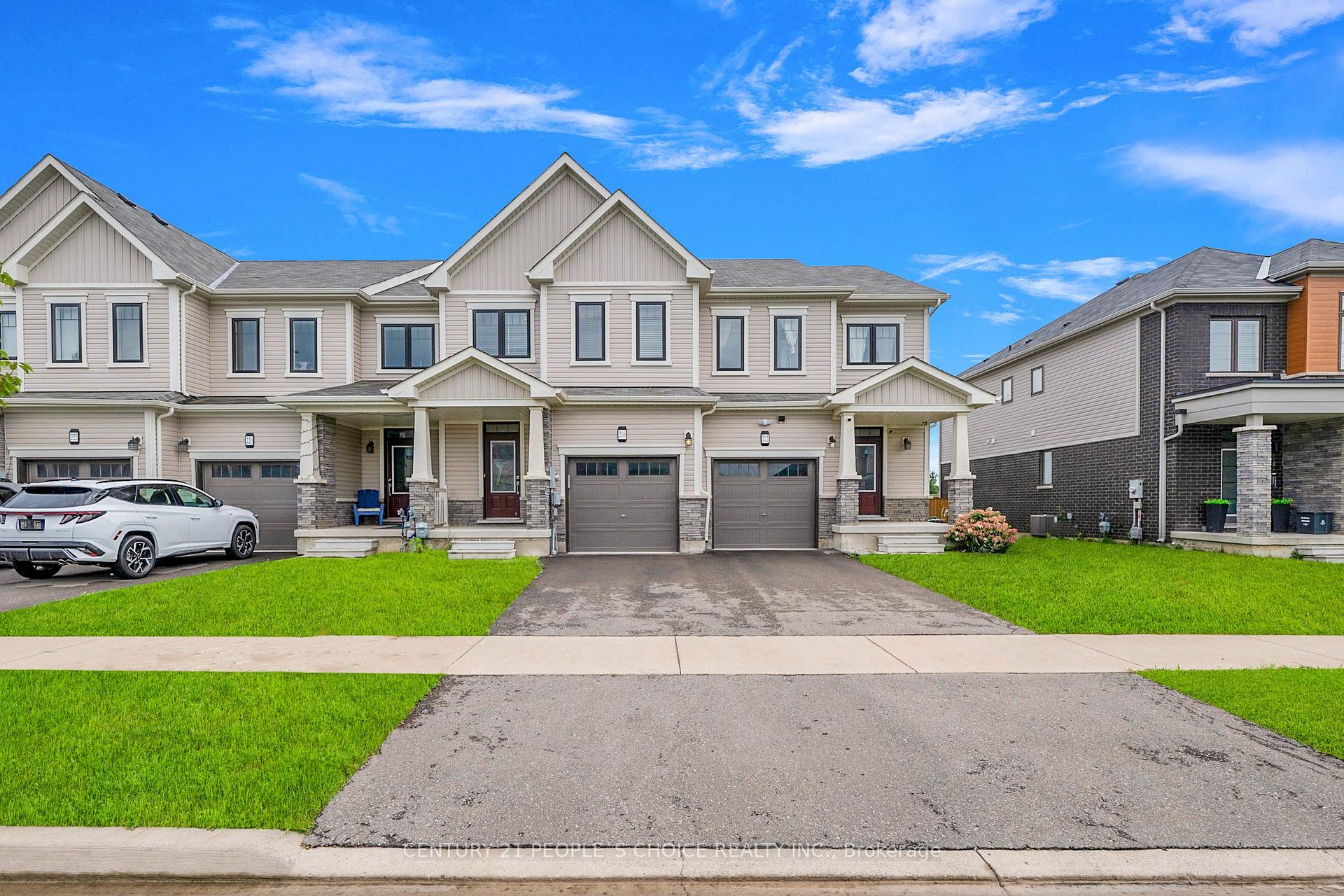216 Explorer Way, Thorold, ON, exterior
