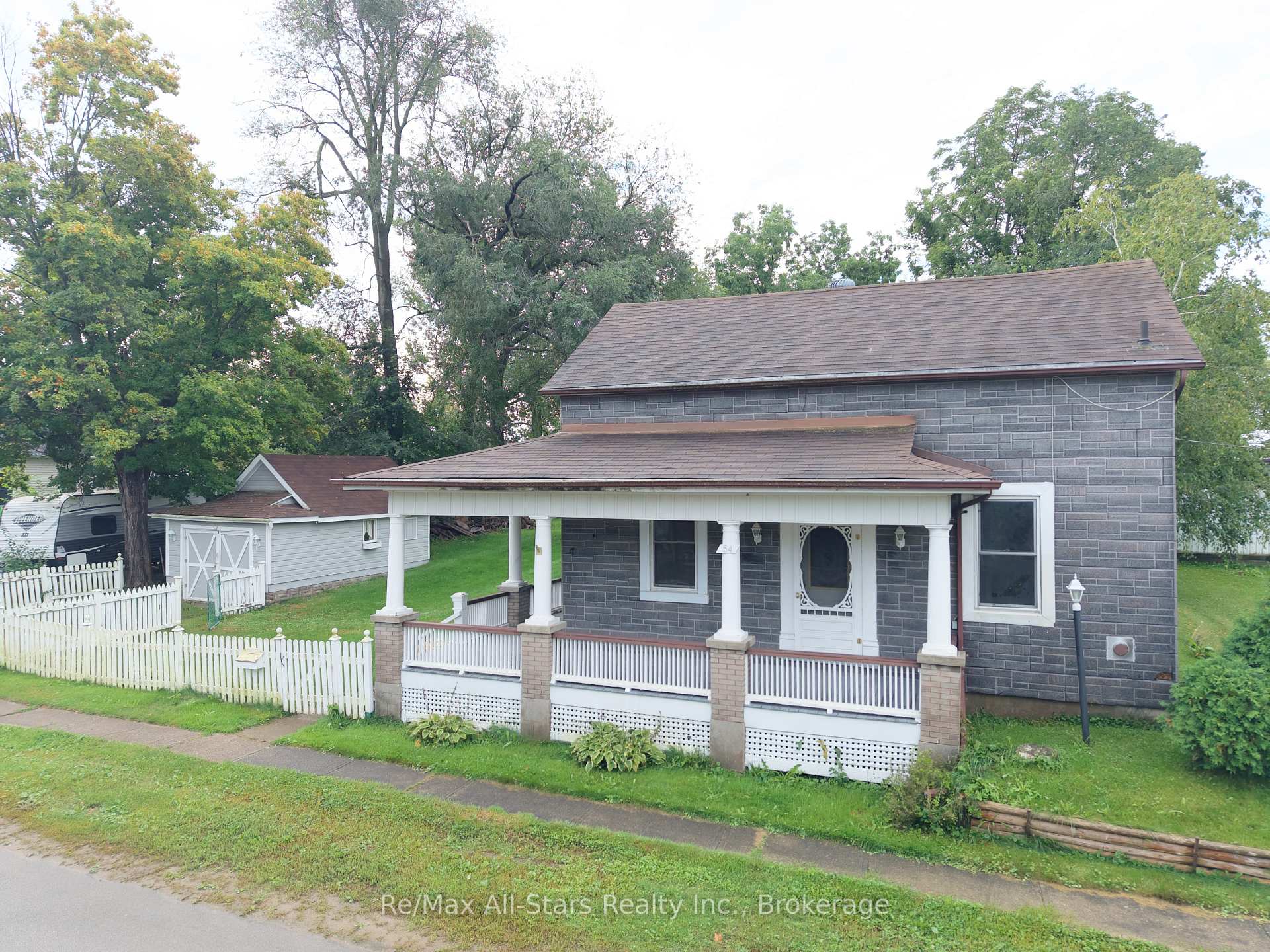54 Munro Street, Brock, ON, exterior