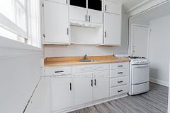 6 - 645 Hamilton Road, London East, ON, exterior