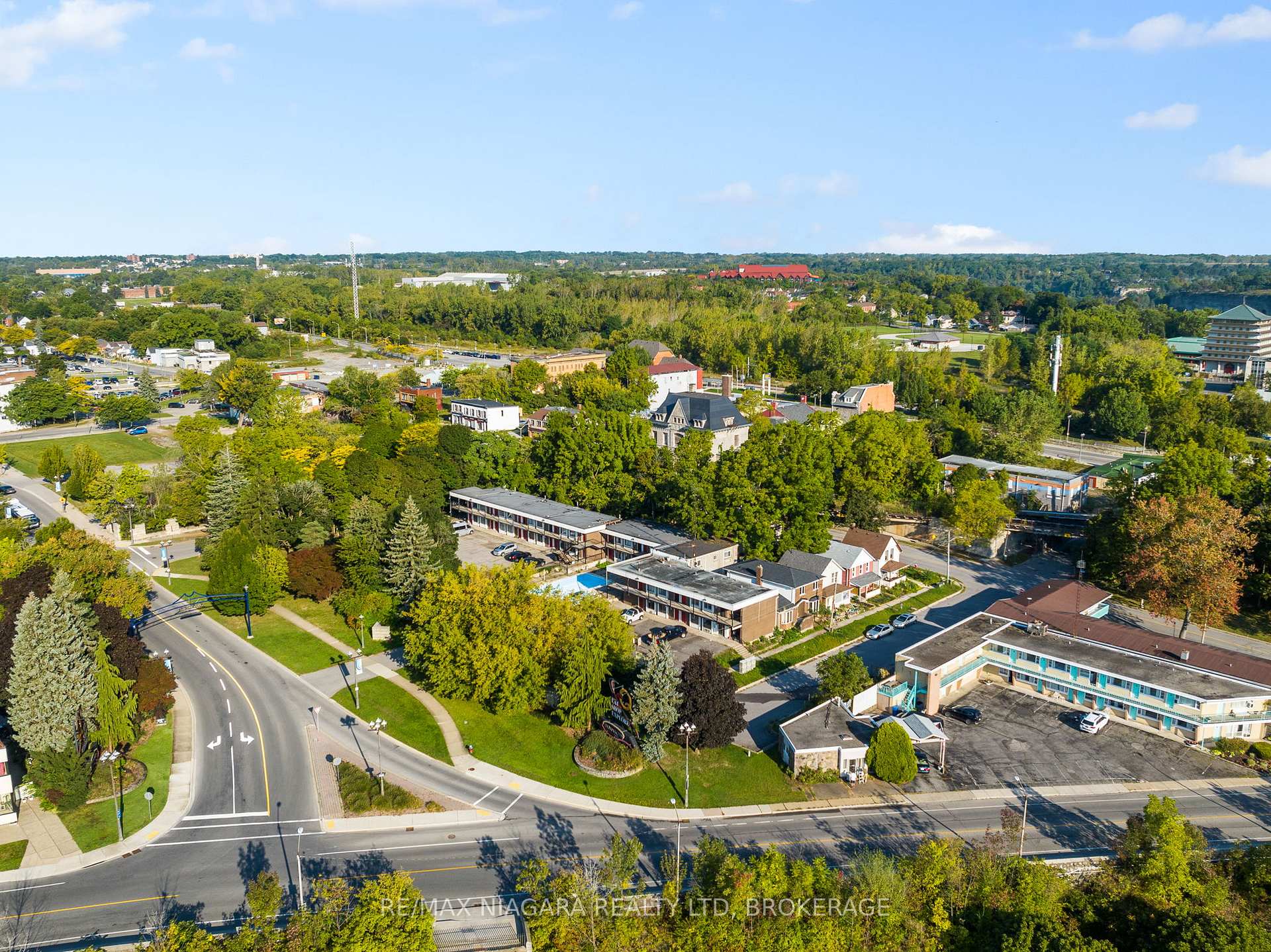 4625 Cataract Avenue, Niagara Falls, ON, exterior