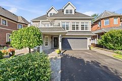 470 Poplar Avenue, Ajax, ON, exterior