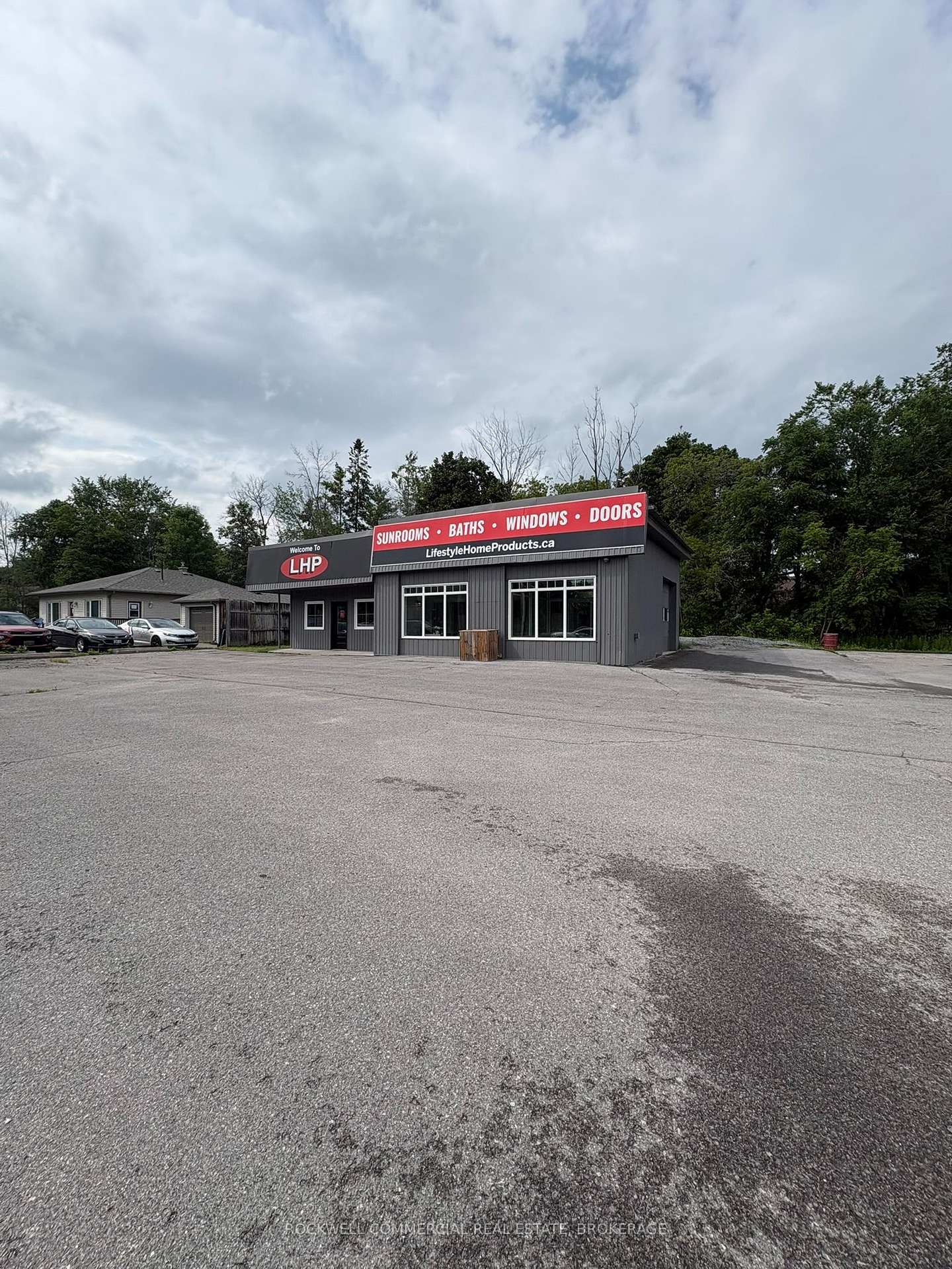 3432 Princess Street, Kingston, ON, exterior