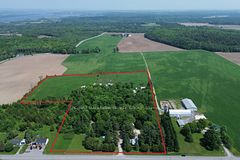 1675 Dunning Road, Orleans - Cumberland and Area, ON, exterior