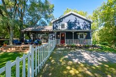 14 Rebellion Way, King, ON, exterior