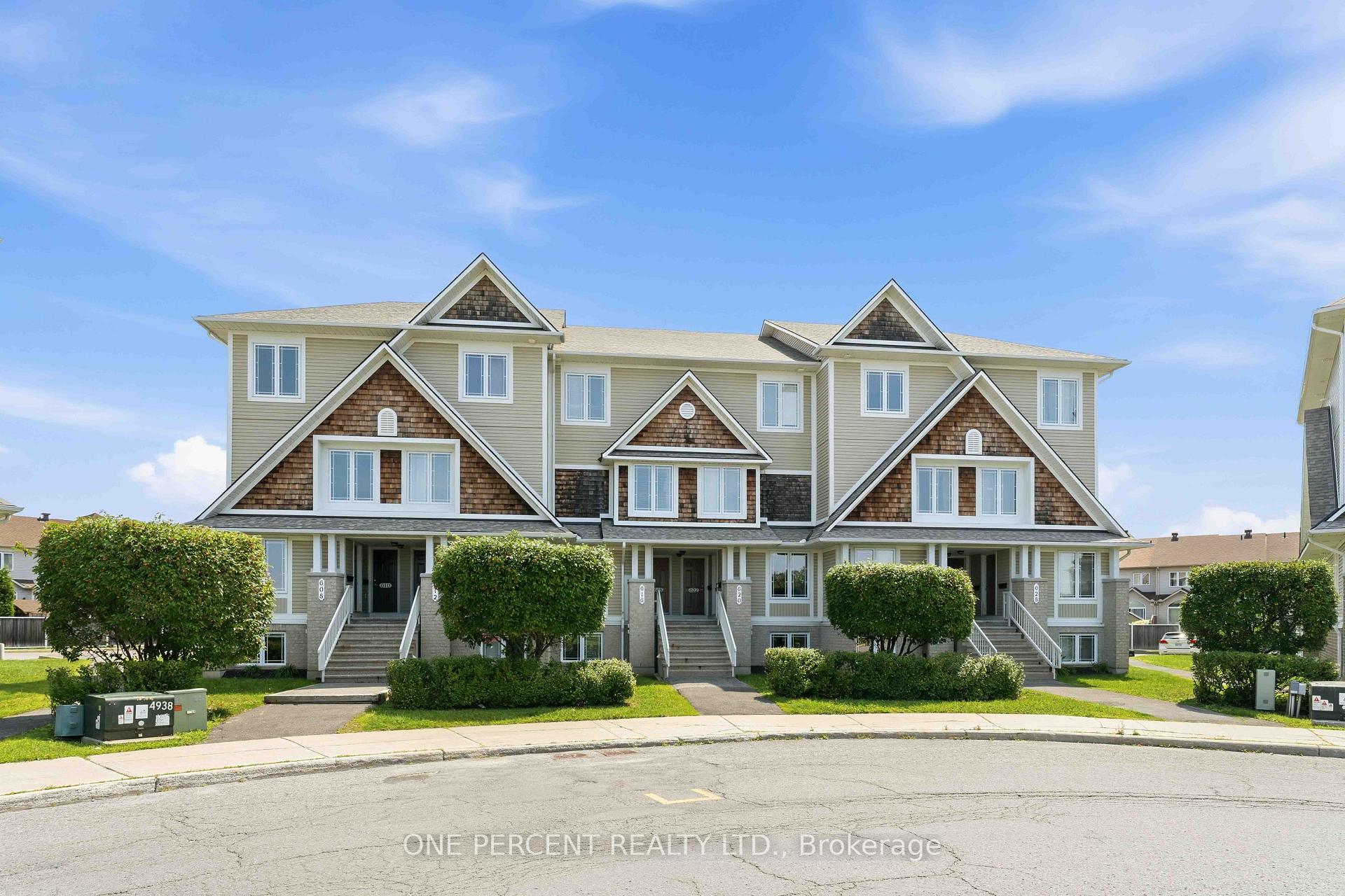 610 LAKERIDGE Drive, Orleans - Cumberland and Area, ON, exterior