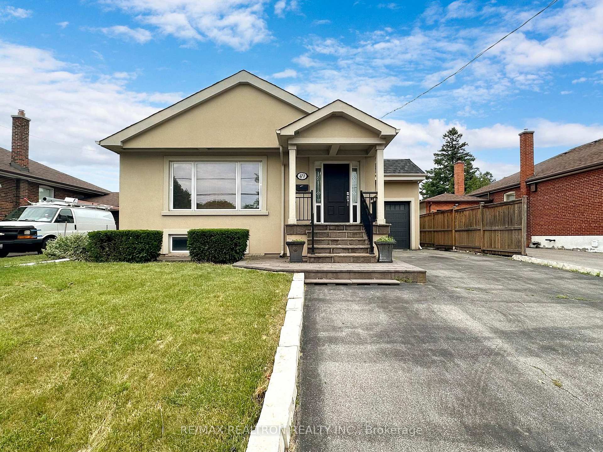 Bsmt - 49 Exbury Road, Toronto W05, ON, exterior