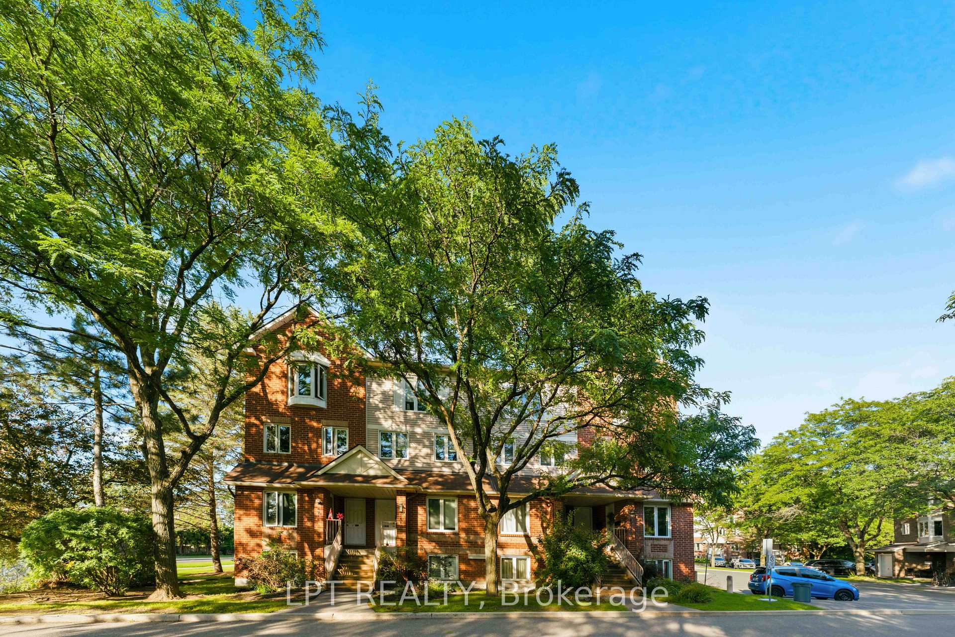 B - 6722 Jeanne d'Arc Boulevard N, Orleans - Convent Glen and Area, ON, exterior