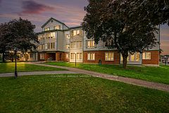 201 - 61 Jack Crescent, Arnprior, ON, exterior
