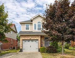 296 Millburn Boulevard, Centre Wellington, ON, exterior