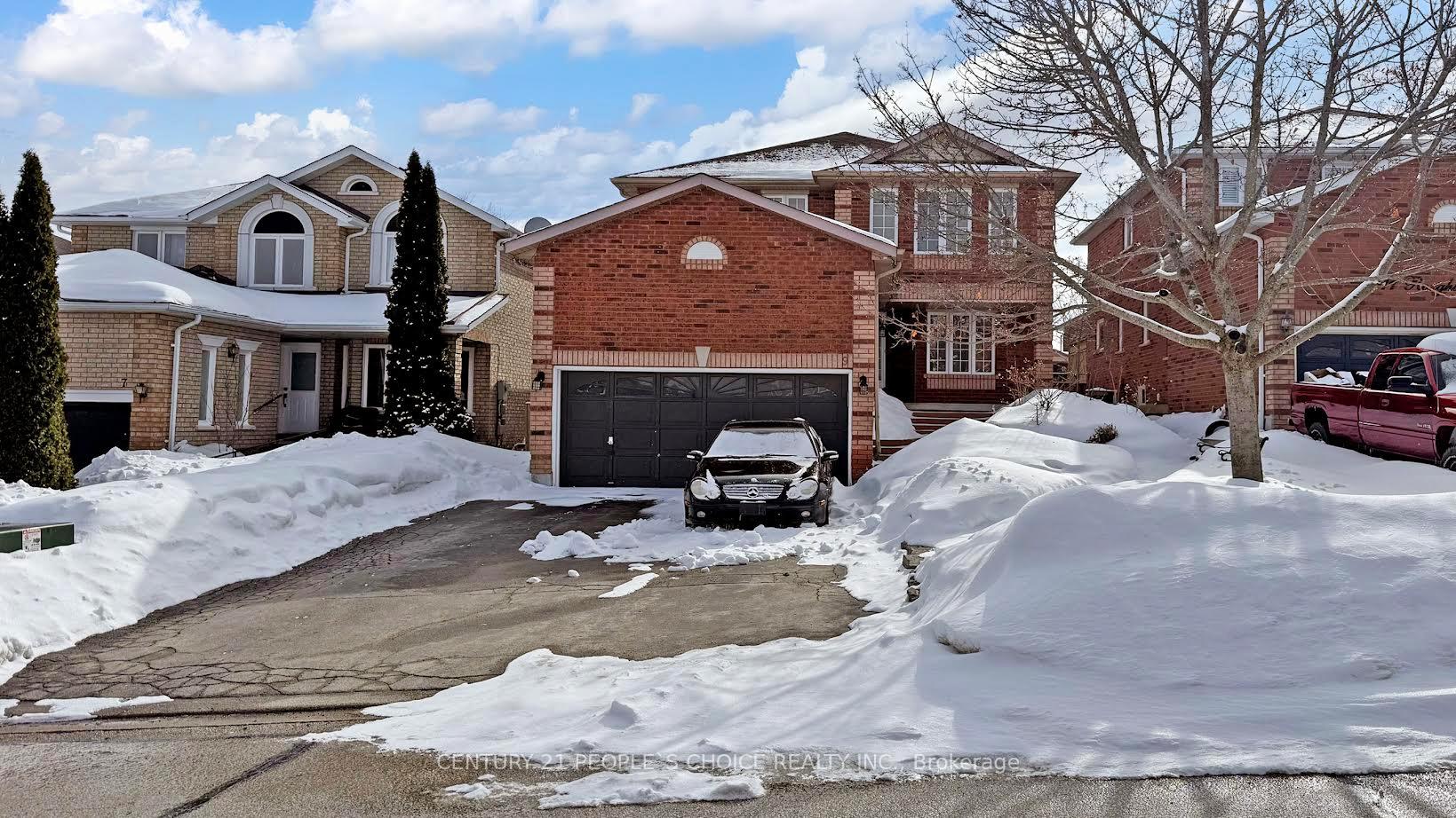 9 Roughley Street, Bradford West Gwillimbury, ON, exterior