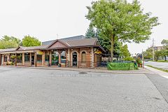 63 Queen Street S, Mississauga, ON, exterior