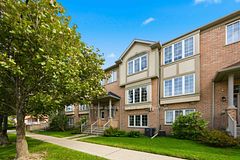 4 - 71 Puccini Drive, Richmond Hill, ON, exterior