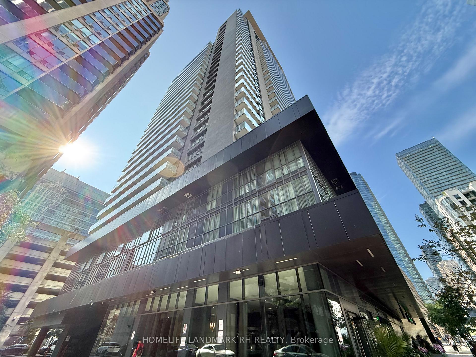 601 - 770 BAY Street, Toronto C01, ON, exterior