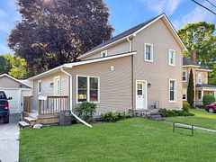370 6th Avenue, Hanover, ON, exterior
