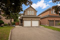5453 Middleport Crescent, Mississauga, ON, exterior