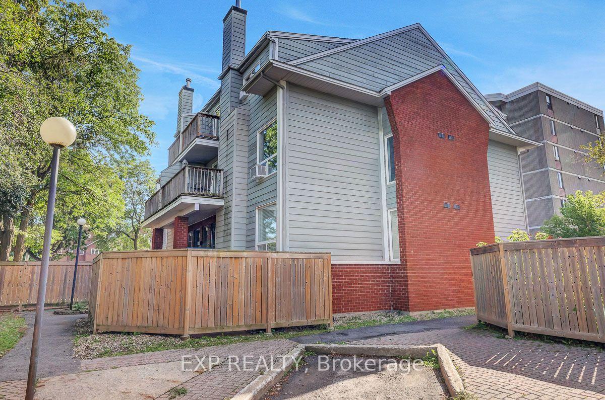 F - 20 Hart Avenue, Overbrook - Castleheights and Area, ON, exterior