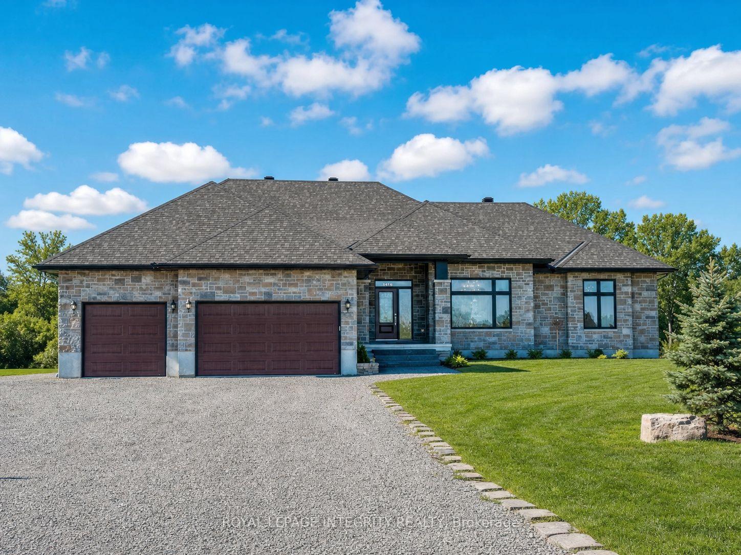 B - 122 Coyles Drive, Beckwith, ON, exterior