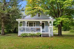 3779 Burnstown Road, Renfrew, ON, exterior
