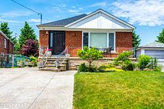 110 Trinnell Boulevard, Toronto E04, ON, exterior