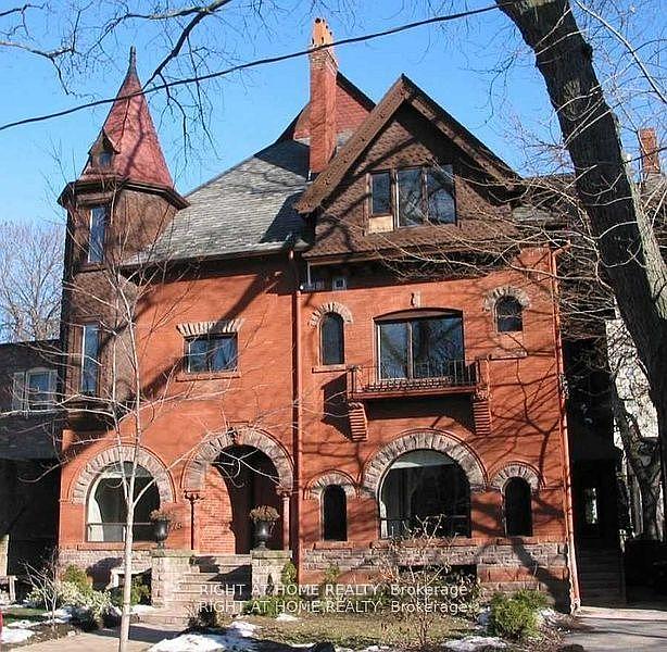 173-175 Madison Avenue, Toronto C02, ON, exterior