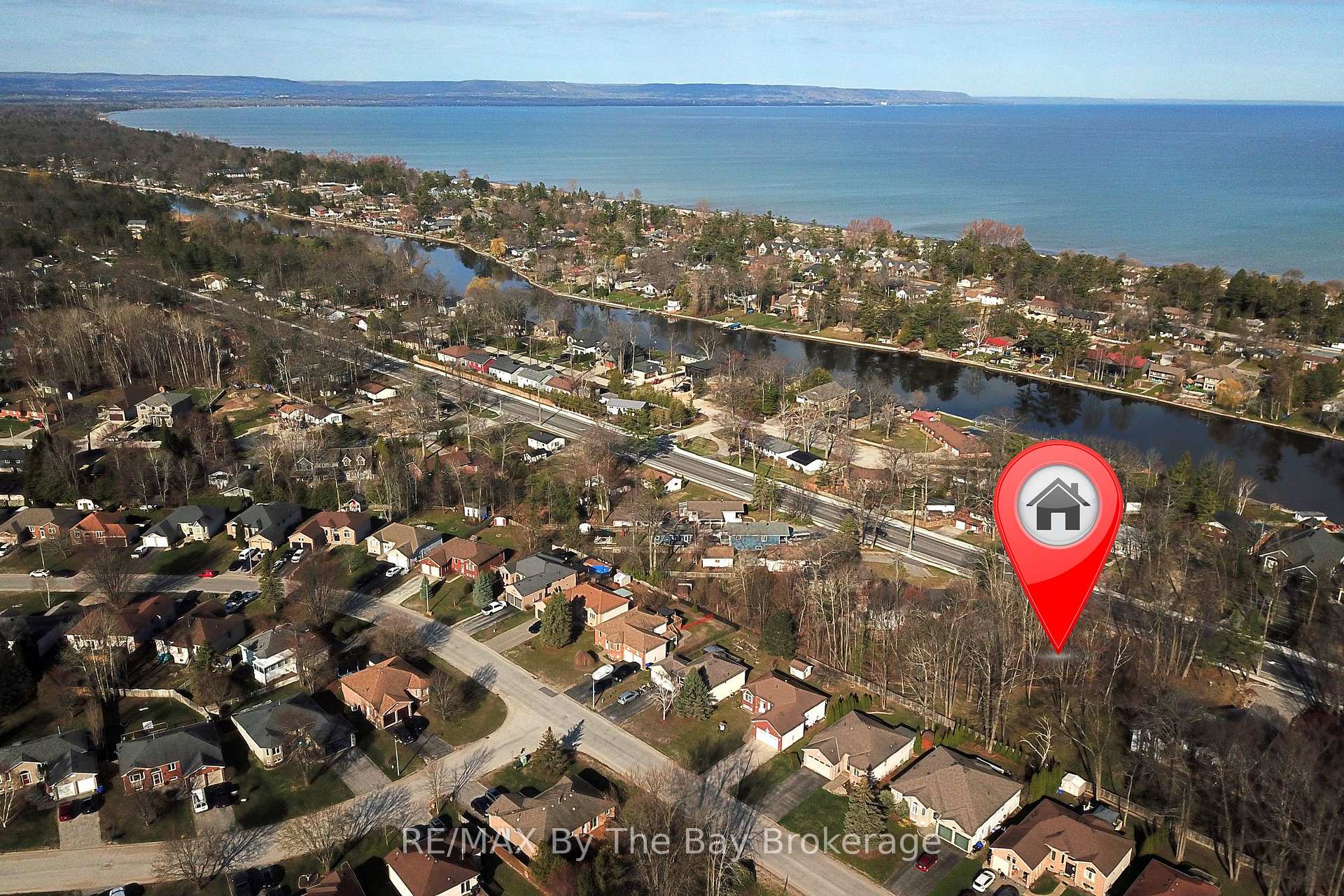 1459 River Road W, Wasaga Beach, ON, exterior