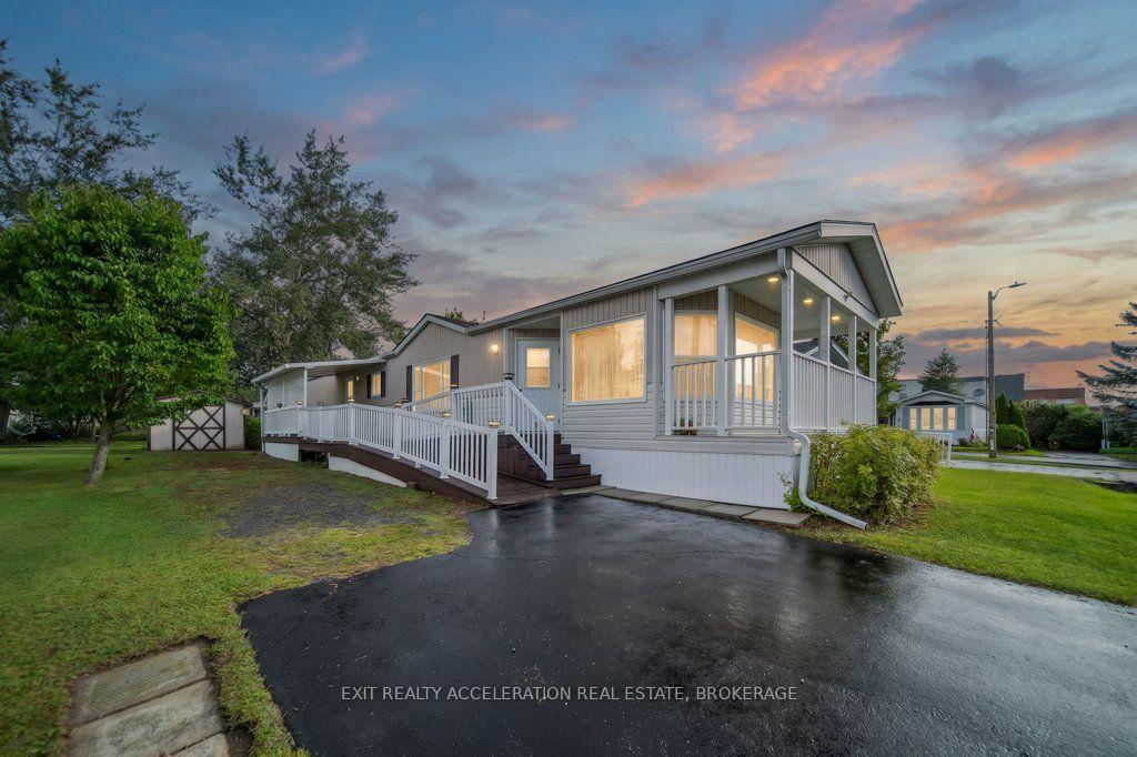4 Birch Street, Greater Napanee, ON, exterior