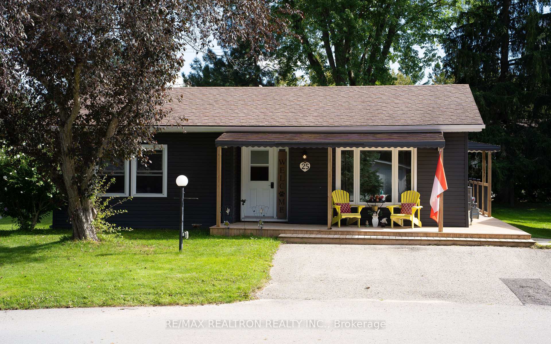25 Cherrywood Lane, Innisfil, ON, exterior