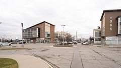 101 - 1055 Canadian Place, Mississauga, ON, exterior