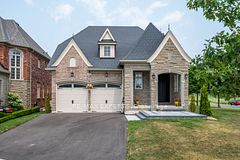 12 Valley Point Crescent, King, ON, exterior