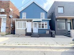 195 Islington Avenue, Toronto W06, ON, exterior