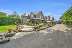 515 Lake Drive E, Georgina, ON, exterior