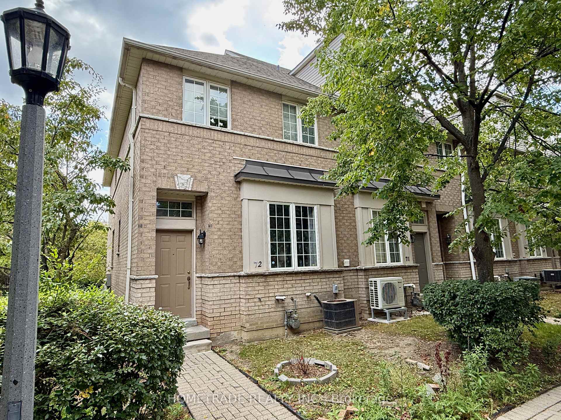 72 - 23 Observatory Lane, Richmond Hill, ON, exterior