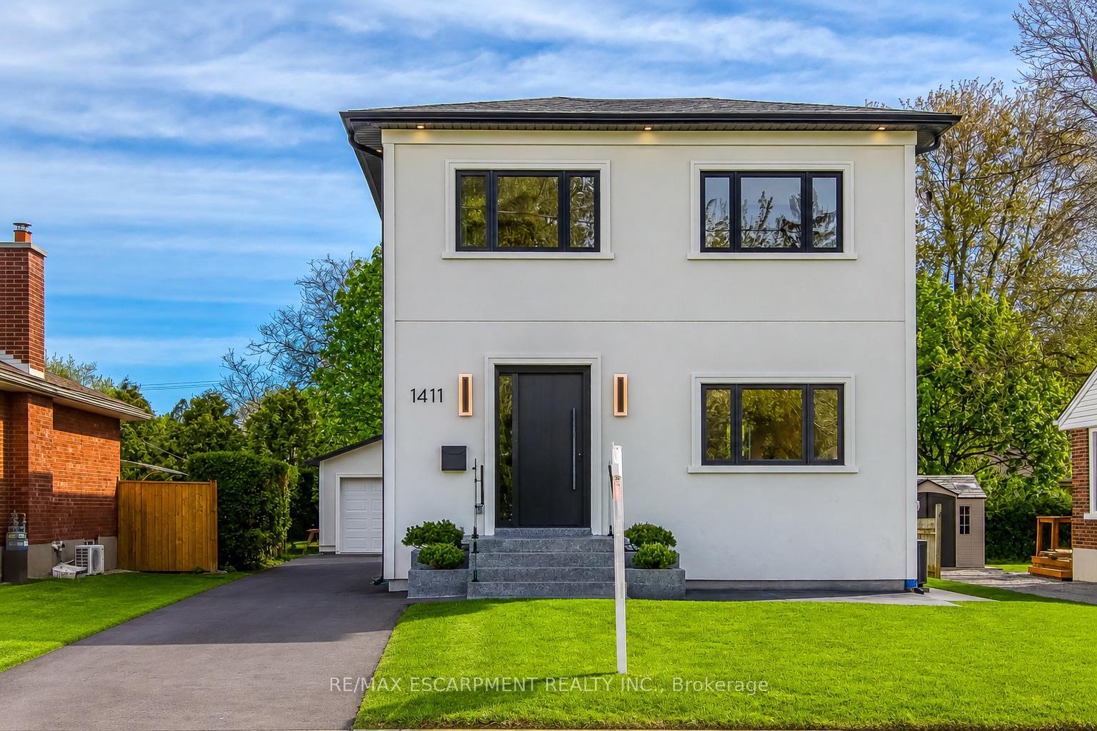 1411 Mountain Grove Avenue, Burlington, ON, exterior