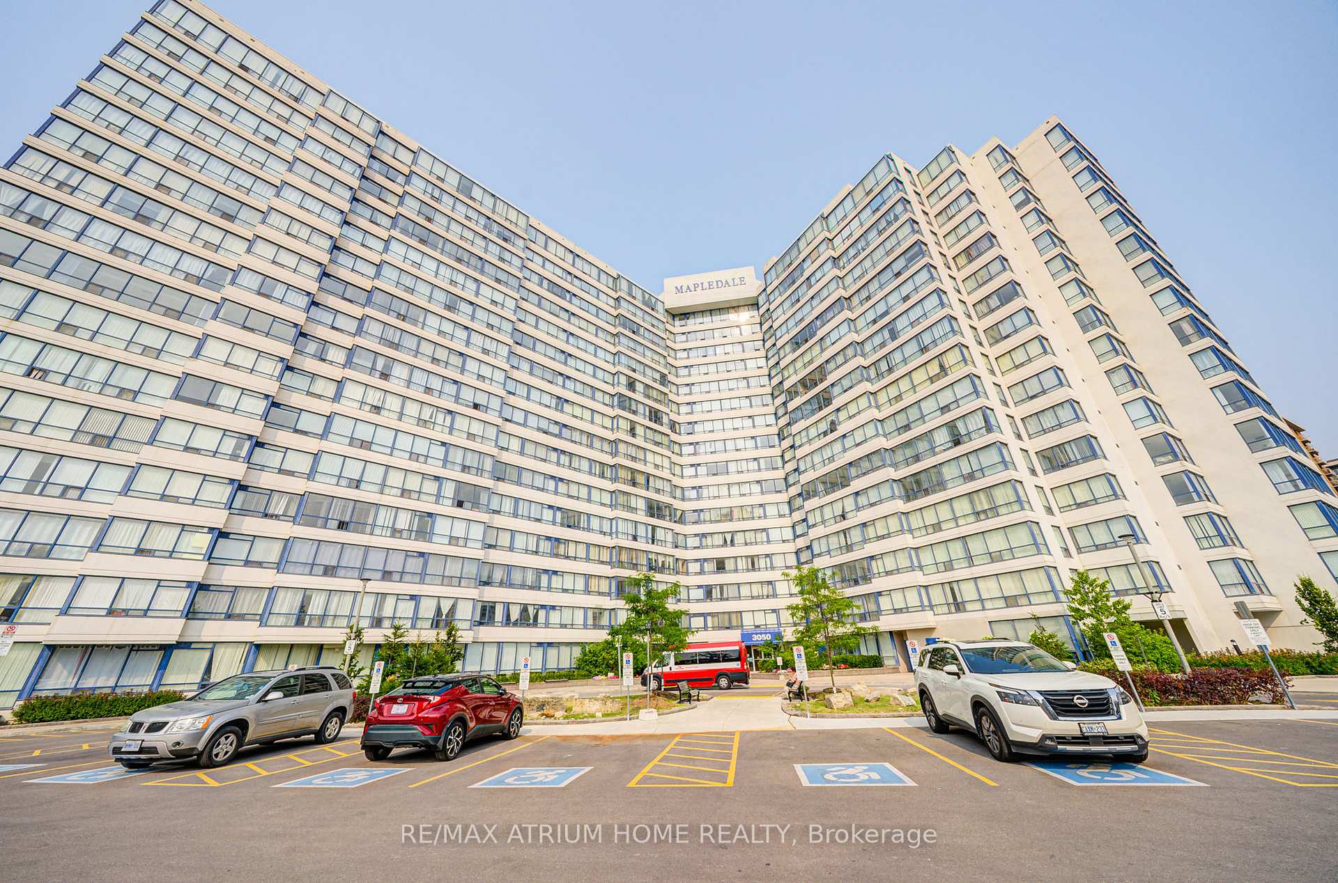 1515 - 3050 Ellesmere Road, Toronto E09, ON, exterior